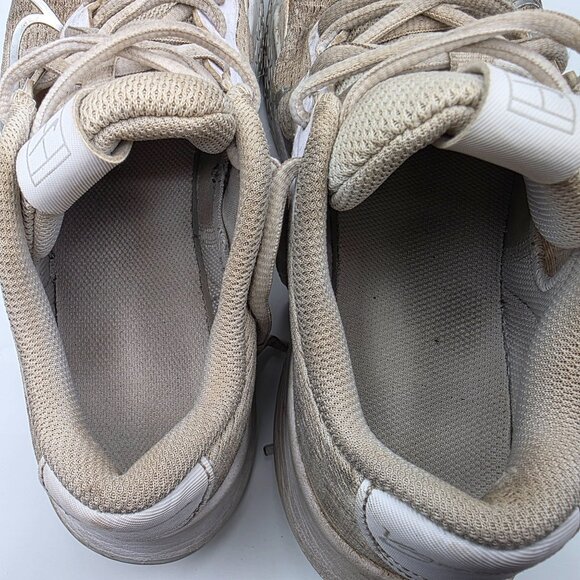 NikeCourt Vapor Lite 2 HC Womens Size 7.5 White Metallic Silver Shoes Athletic main image 9